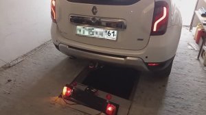 Установка фаркопа на Renault Duster 4 WD 2015г. в компании Фаркоп161. Bosal