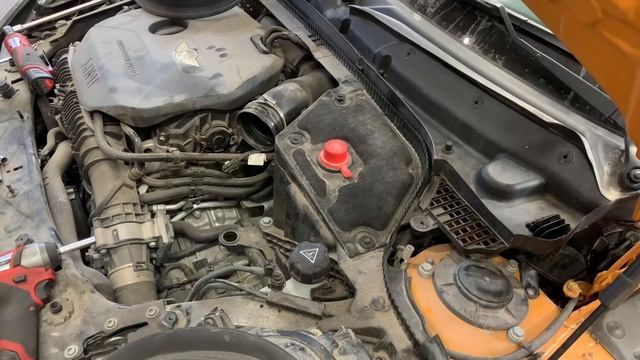 Замена аккумулятора на MINI COOPER F56 смотреть онлайн