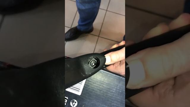 Работа замка шланга высокого давления на пистолете автомойки смотреть онлайн