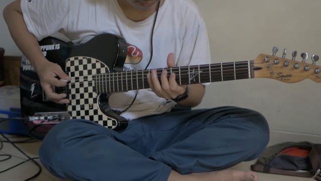 Hysteria - Muse (Guitar Cover) смотреть онлайн
