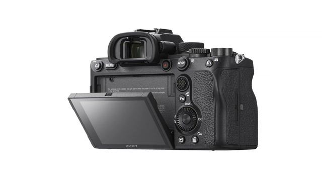 OFFICIAL Sony a7R IV Hands On PREVIEW!!! Was THIS even NEEDED? смотреть онлайн