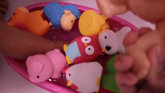 My Baby Afia Bath Time with Munchkin Animal Cow Owl Frog Horse Duck Sheep Chicken смотреть онлайн