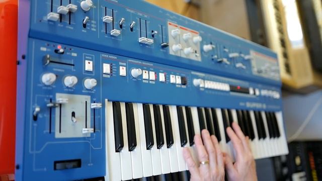 The Birth of a New Synthesizer! U.D.O SUPER 6 смотреть онлайн