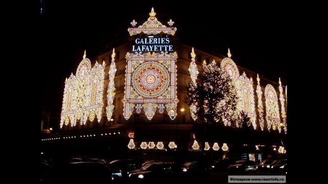 Самые необычные и красивые новогодние елки мира смотреть онлайн