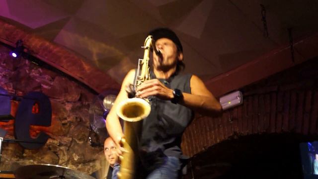 Mike Garson and Friends, What is this Thing Called Love, Jamboree, Barcelona, May 2014 смотреть онлайн