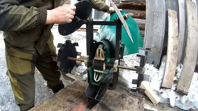 "Заводская" картофелесажалка для мотоблока..Работоспособный ли агрегат?Обзор и мнение. смотреть онлайн