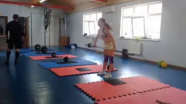 Дима. Выход на кольцах х 3 смотреть онлайн