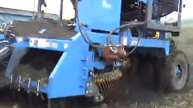 Свеклоуборочный комплекс: РИТМ КПС-6 и РБМ-6 смотреть онлайн