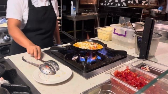 МК Турецкий Омлет как готовят в Турций Master class Turkish Omelette how it is prepared in Turkey смотреть онлайн