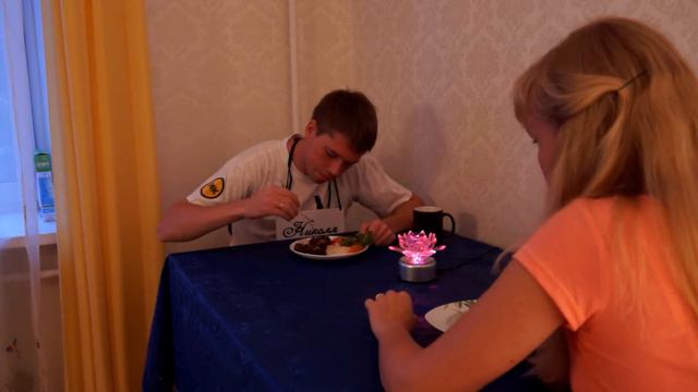 Поздравление на свадьбу от друзей смотреть онлайн
