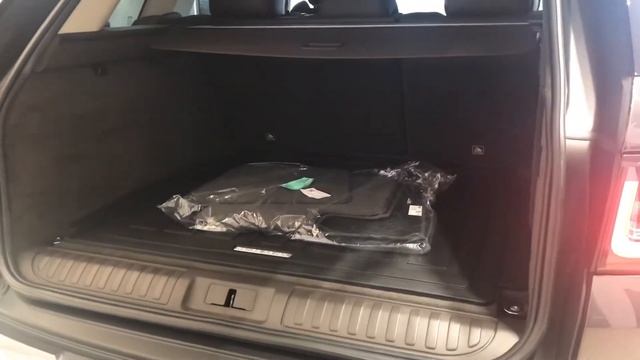 Land Rover Range Rover Sport 3.0D i6 249 HSE - обзор автомобиля из наличия смотреть онлайн