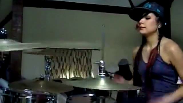 dubstep girl live drums смотреть онлайн