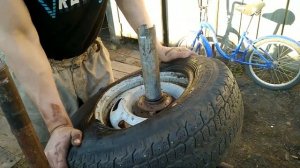 Самодельный шиномонтаж. Твоя покрышка такого не видела! Загляни, тебе понравится!