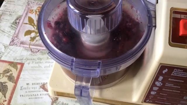 Ягодный лёд. Лёд из земляники. Заготовка земляники на зиму. Способ 6. смотреть онлайн