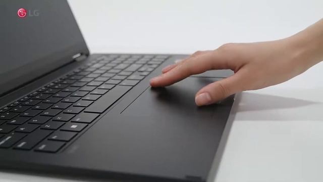 PC LG | Notebook LG Gram 2022 - 2 in 1 - Apertura confezione смотреть онлайн