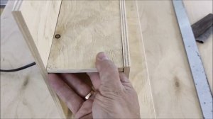 Самодельный фуганок из электрорубанка.