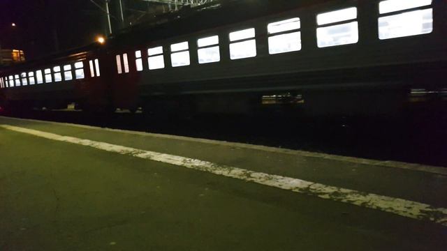 Ну наконец-то!!! Пригородный электропоезд ЭТ2М 100 приехала на станцию Клин с маршрутом Москва-Клин смотреть онлайн