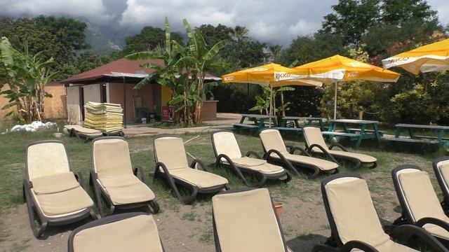 Покажу пляж отеля Rose Resort Hotel (Роз Резорт Отель) в Кемере (Турция). Отдыхал в конце мая 2023 смотреть онлайн