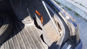 Вместо торсионов установил амортизаторы багажника ВАЗ 2115
