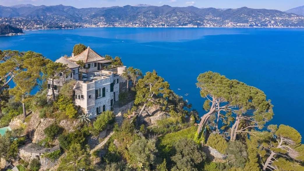 Incomparable Historic Castle in Portofino, Genoa, Italy _ Sotheby's International Realty смотреть онлайн