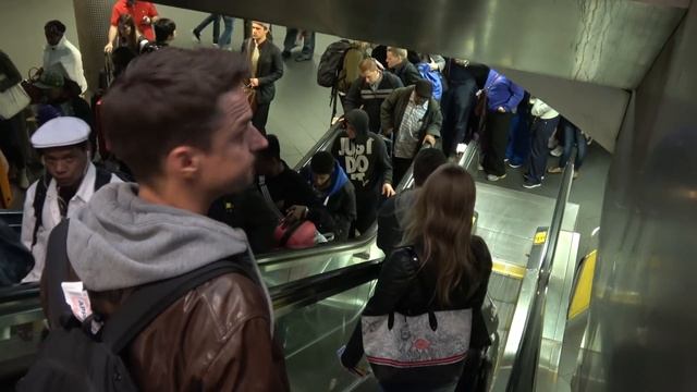 Русские в Нью Йорке. Новые Герои. Виза. Запах Травы смотреть онлайн