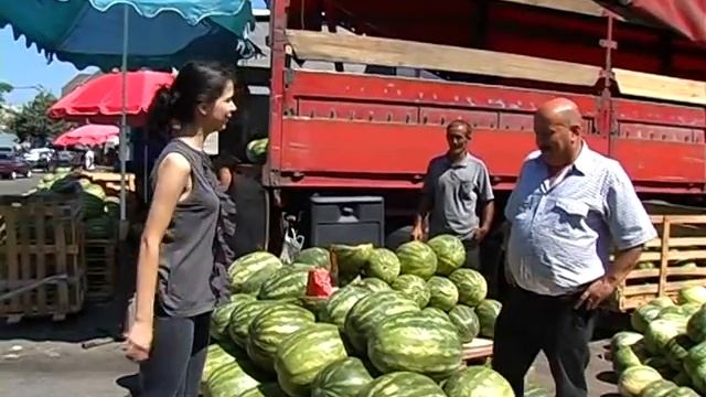 Чим корисний кавун і як правильно його обирати смотреть онлайн