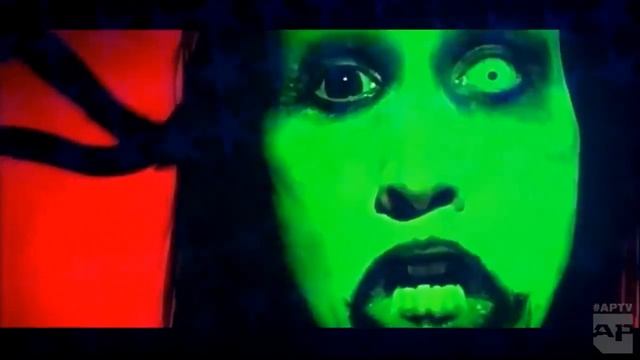 Вручение награды Мэрилину Мэнсону на APMAs 2016 [RUS SUB] смотреть онлайн