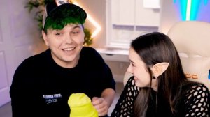 КУДА смотрит МОЯ ДЕВУШКА?!!!!! ? Трекер глаз челлендж