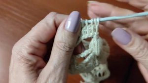 Оригинальная, летняя шапочка крючком. Подробное видео для начинающих.