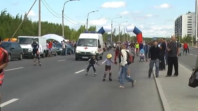 Приморская гонка 2012. Детский забег на 2км. смотреть онлайн
