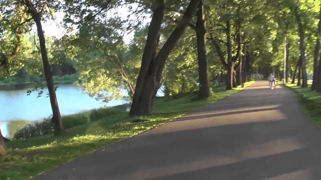 И снова на роликах!!! 10.06.2014. ЦПКиО смотреть онлайн