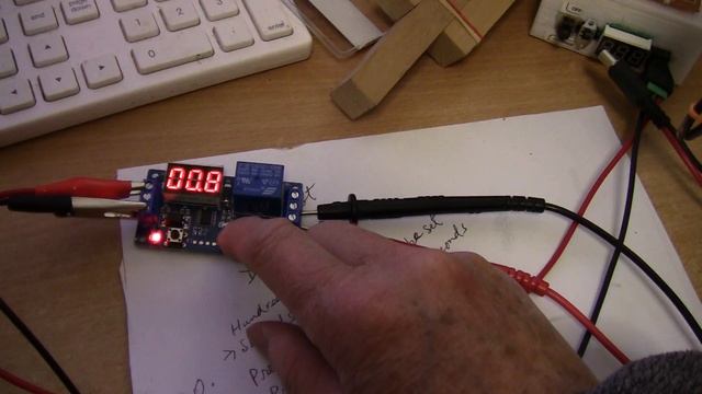 12 volt battery powered 18650 spot welder experiment part 3: How timer works смотреть онлайн