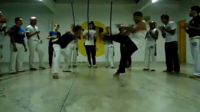 MOV01685.AVI academia da m Paulinha zumba смотреть онлайн