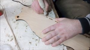 Резьба нихромовой проволокой. Talla de alambre de nicromo. Nichrome wire carving.