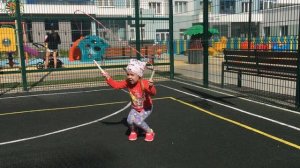 Как научить ребенка прыгать через скакалку. Пошаговая инструкция. Воспитание Чемпиона 02.