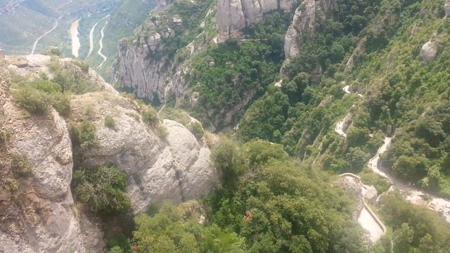 Испания, гора Монсеррат. смотреть онлайн