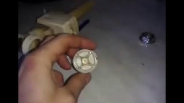 ремонт унитаза. бежит вода. перелив в унитазе toilet repair смотреть онлайн