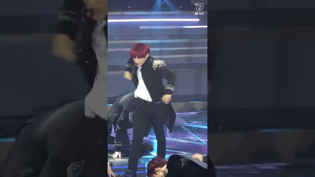 Road to Kingdom [직캠] 더보이즈 선우 - ♬ 괴도(Danger) @1차 경연 200514 EP.3 смотреть онлайн