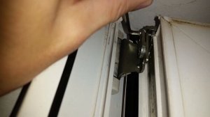 Дует в низу створки, двери лоджии, балкона - что делать?