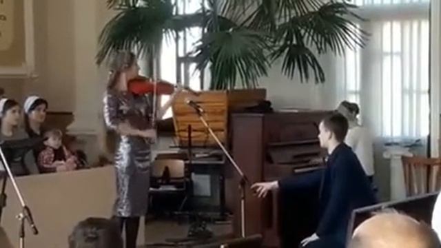 Надо мною лист кружиться соло на скрипке ЕХБ смотреть онлайн