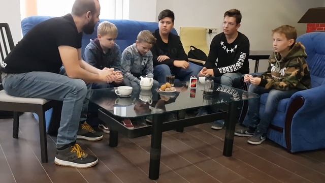 Самокатеры - угроза для пешехода или наше будущие? Как им живётся в Висагинасе? смотреть онлайн