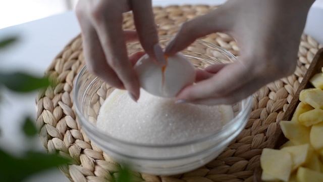 Знаменитый Цветаевский пирог. Самый вкусный вариант яблочного пирога смотреть онлайн