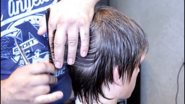 стрижка на пальцах men's haircut