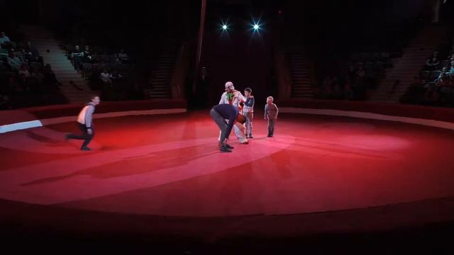 Клоун Черненький Пётр / чехарда смотреть онлайн
