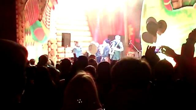Zdub si Zdub в Москве ВДНХ - масленица 12.03.2016 (цыгани-инопланетяни) смотреть онлайн