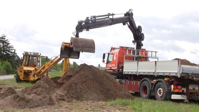 Mercedes Axor 2543 Loading Dirt смотреть онлайн