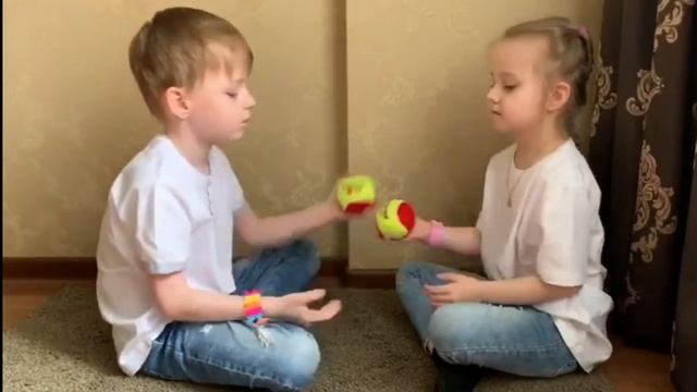 Нейроигра с мячом для развития межполушарного взаимодействия дошкольника смотреть онлайн