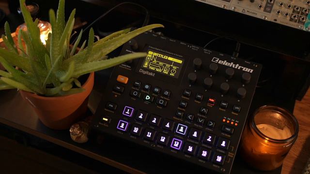 Lofi Digitakt Beat with Guitar Samples смотреть онлайн