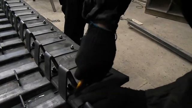 Подготовка к установке замка на гусянку смотреть онлайн
