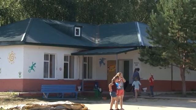 Работу детского лагеря в Базарном Карабулаке приостановили из-за распространения ОРВИ смотреть онлайн